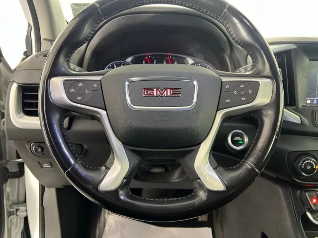 Used 2021 Silver GMC SLE image 18