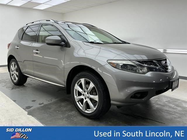 Used 2012 Platinum Graphite Metallic Nissan LE image 3