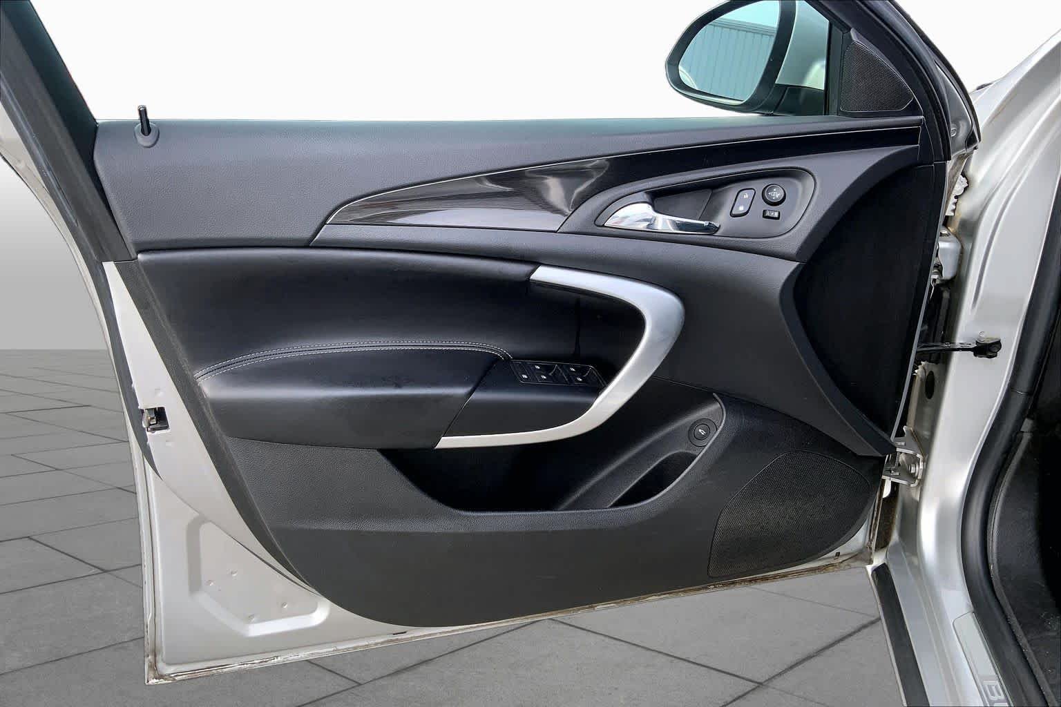 Used 2017 Quicksilver Metallic Buick Sport Touring image 19