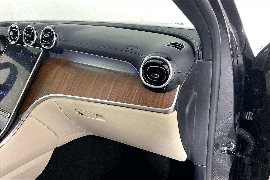2024 Mercedes-Benz GLC GLC 300 - Photo 13
