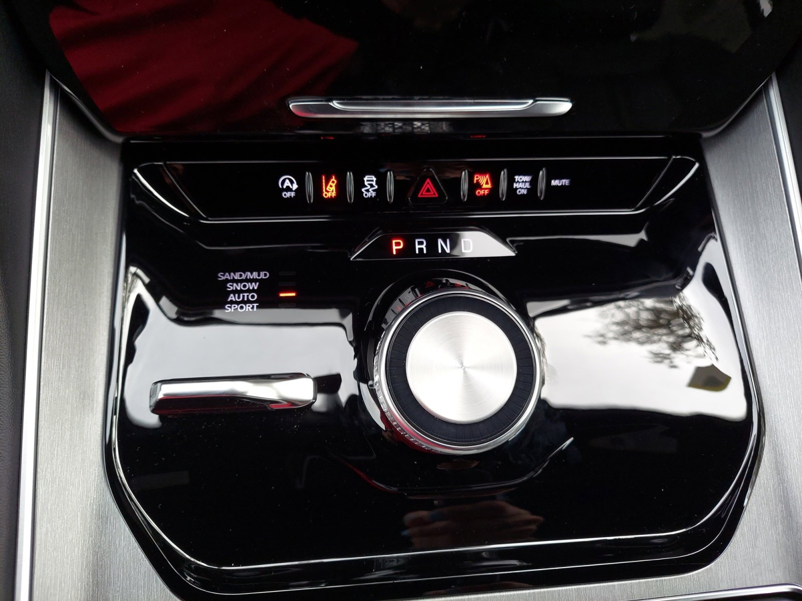 New 2026 Velvet Red Pearlcoat Jeep Limited Altitude image 21