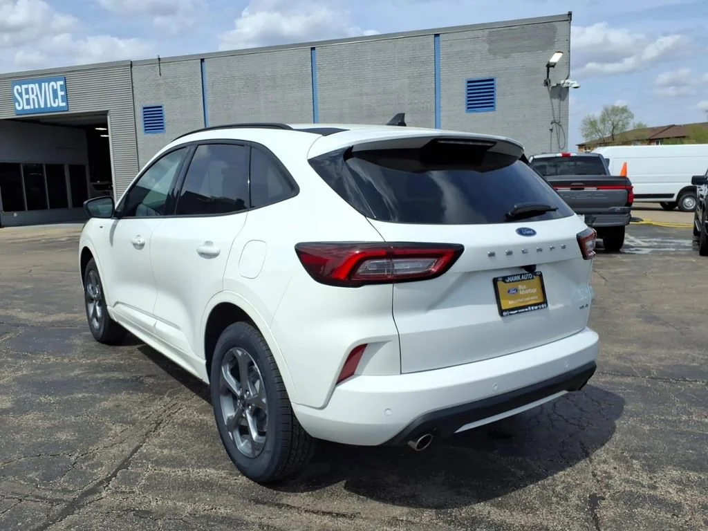Certified Used 2024 White Metallic Ford ST-Line image 5