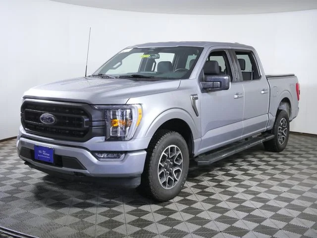 Used 2022 Silver Ford XLT image 5