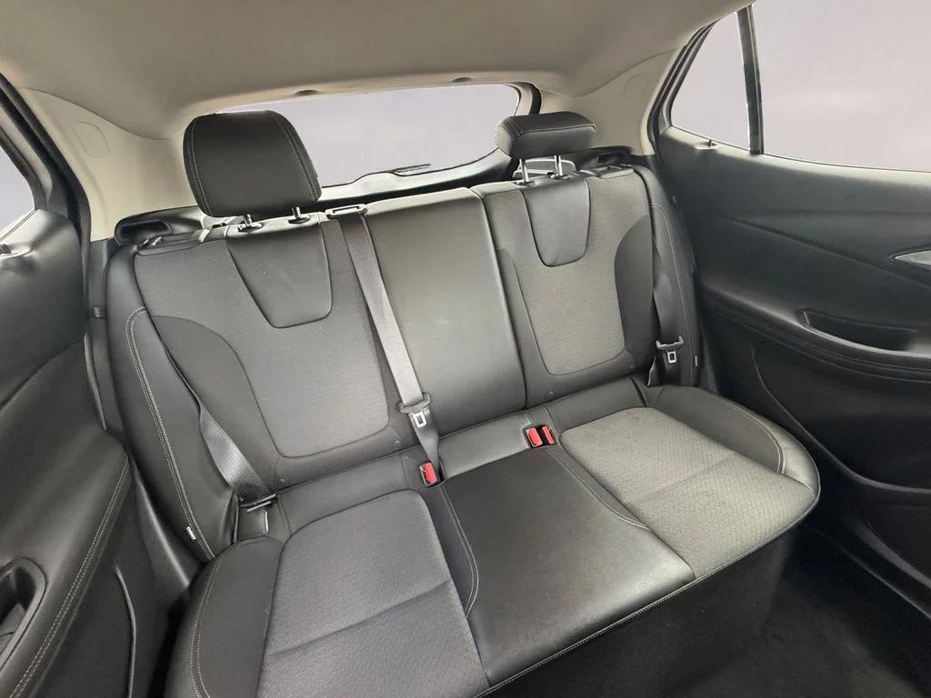 Used 2025 White Buick Preferred image 18