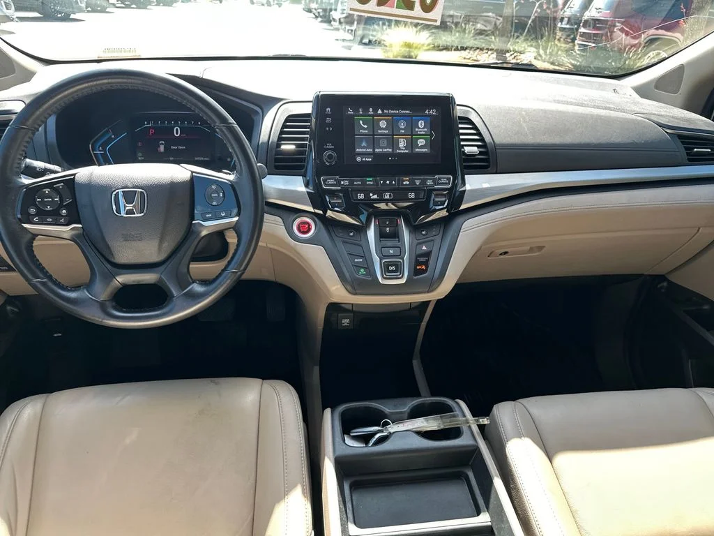 Used 2019  Honda EX-L image 32