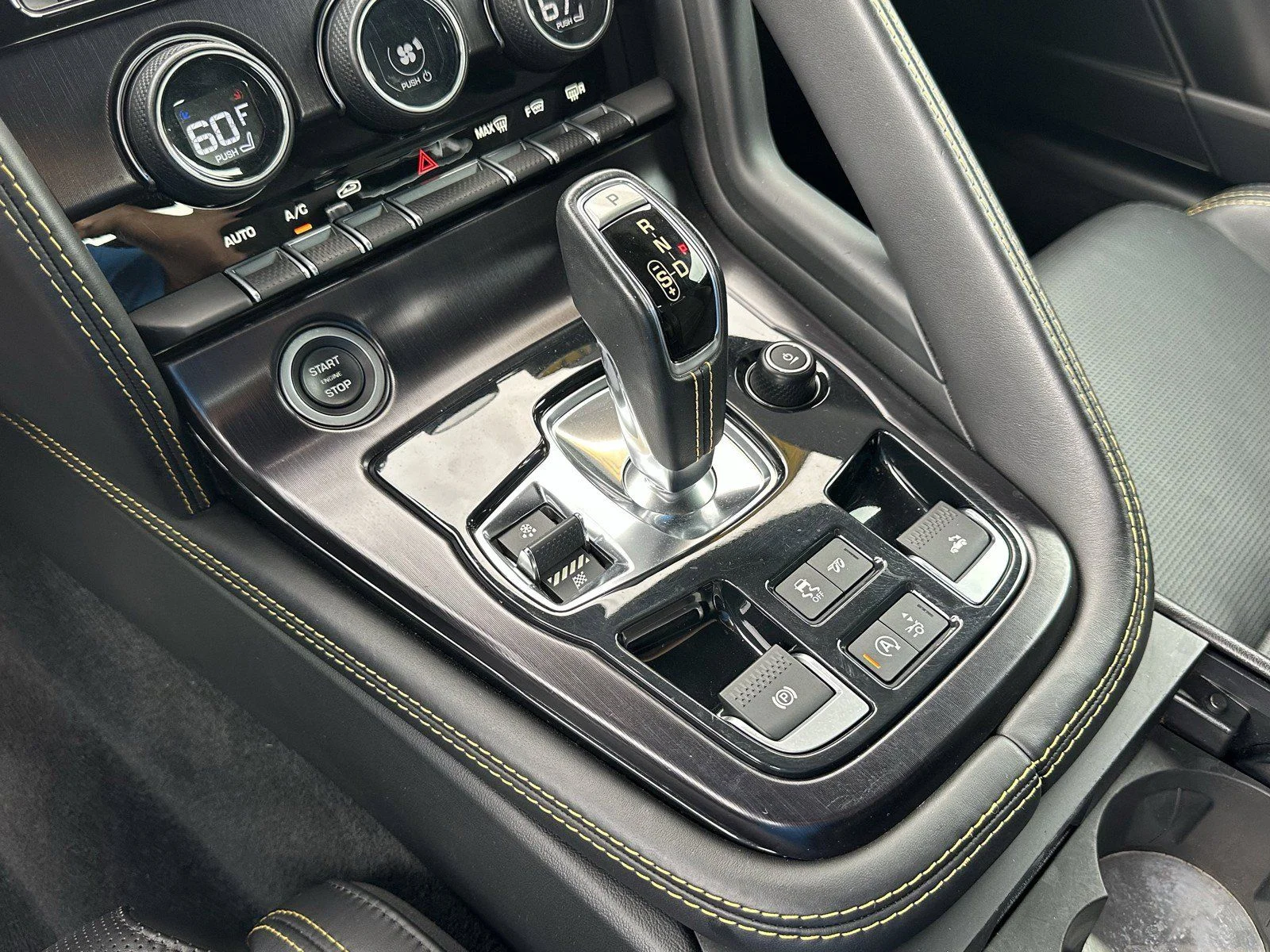 Used 2018 Black Jaguar 400 Sport image 20