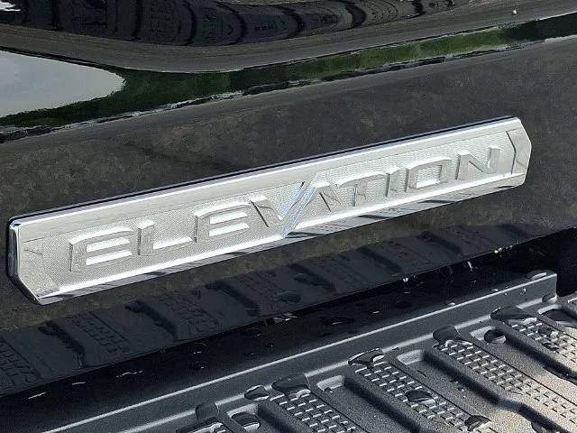 New 2026 Onyx Black GMC Elevation image 21