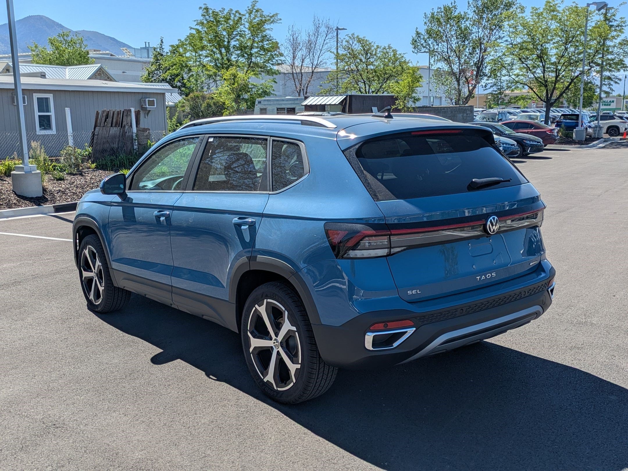 New 2026 Monterey Blue Pearl Volkswagen SEL image 5