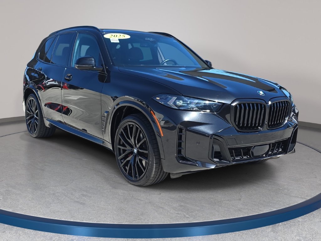 Used 2025 Black BMW sDrive40i image 4