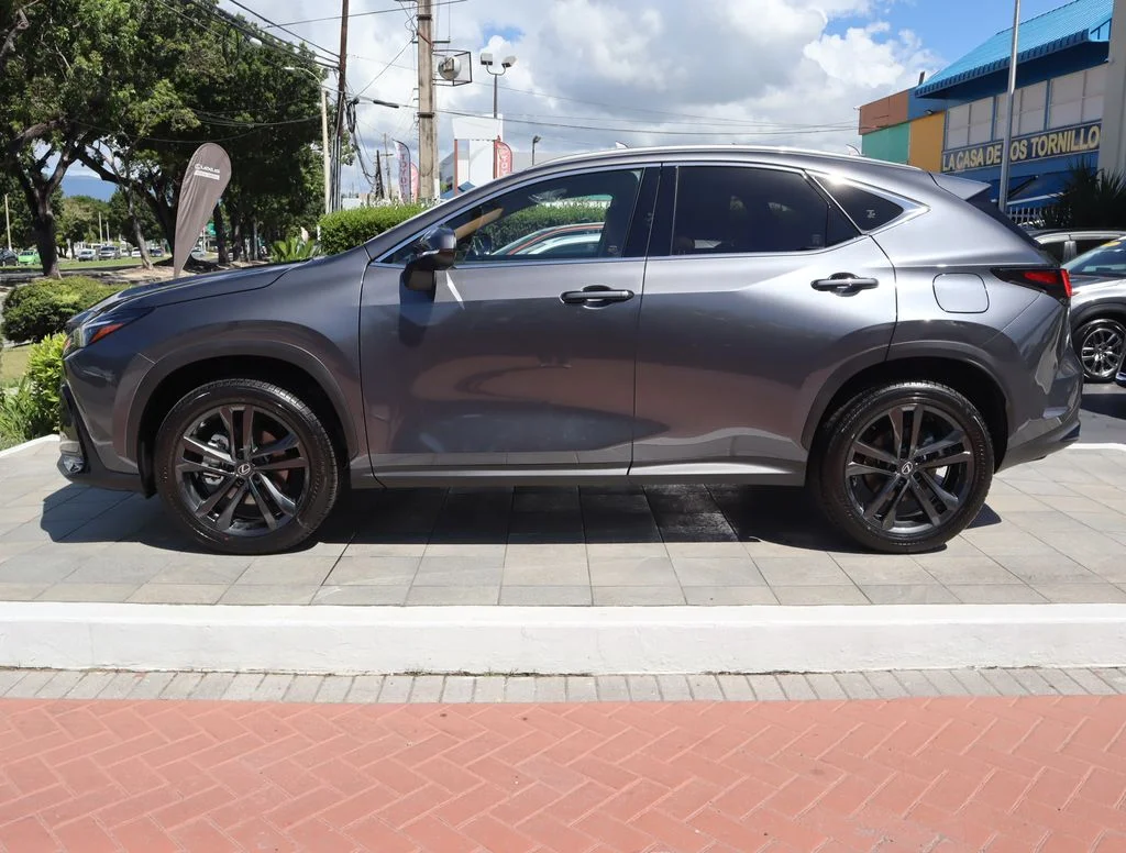 New 2026  Lexus 350h Premium image 8