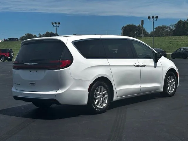 Used 2024 White Chrysler Touring L image 8