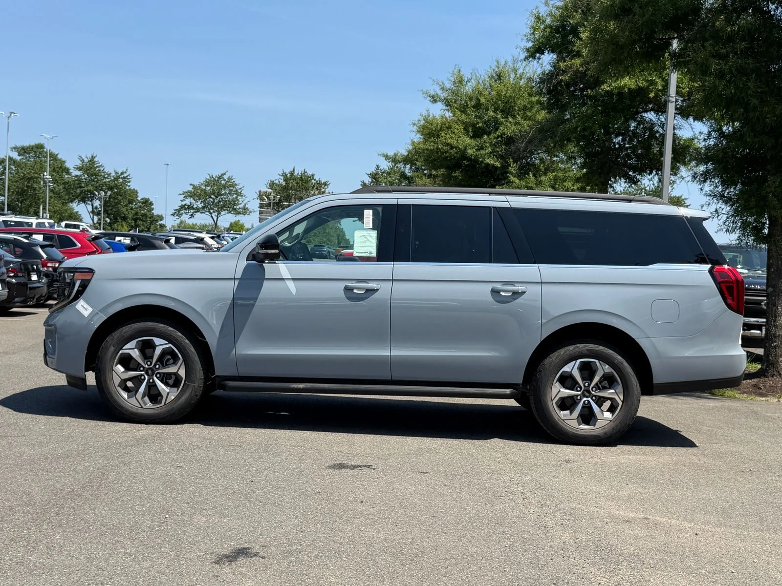 New 2027 Glacier Gray Metallic Tri-Coat Ford Active image 3