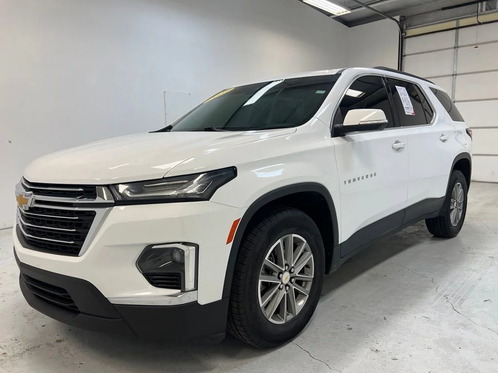 Used 2023 Summit White Chevrolet LT Leather image 12