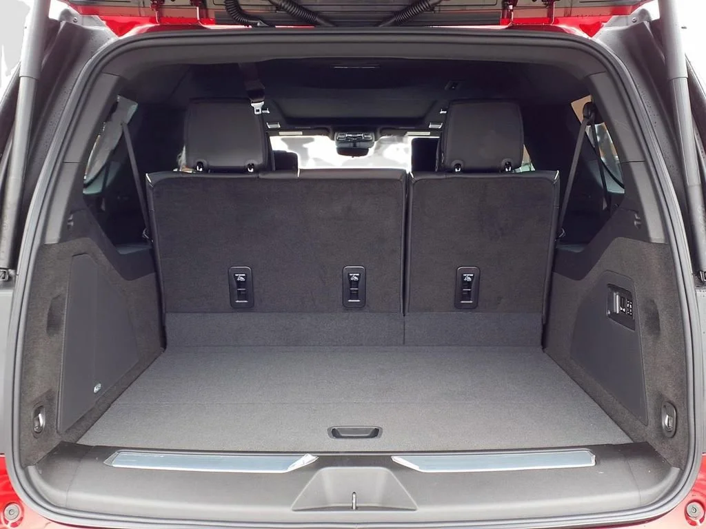 2026 Cadillac Escalade ESV Sport - Photo 18