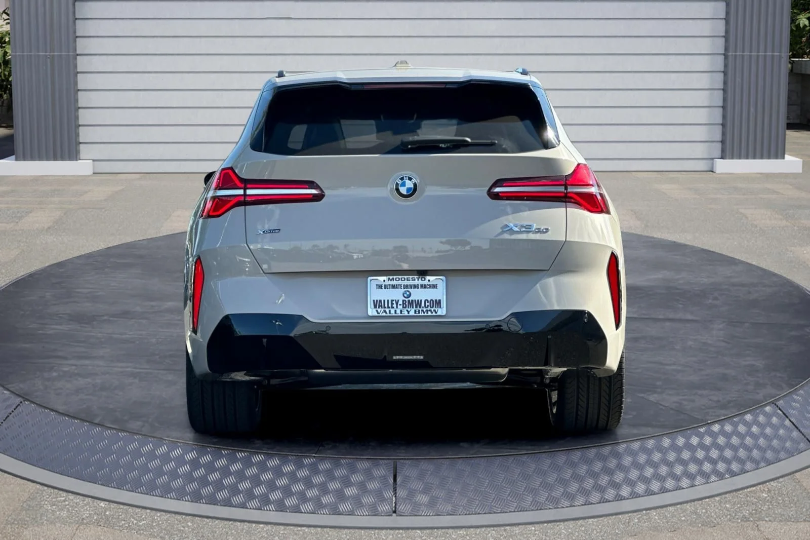 New 2026 Gray Metallic BMW 30 xDrive image 5
