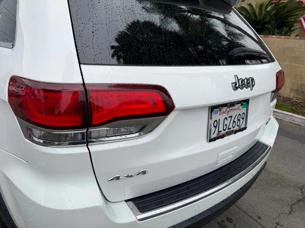 Used 2021 White Jeep Limited image 12