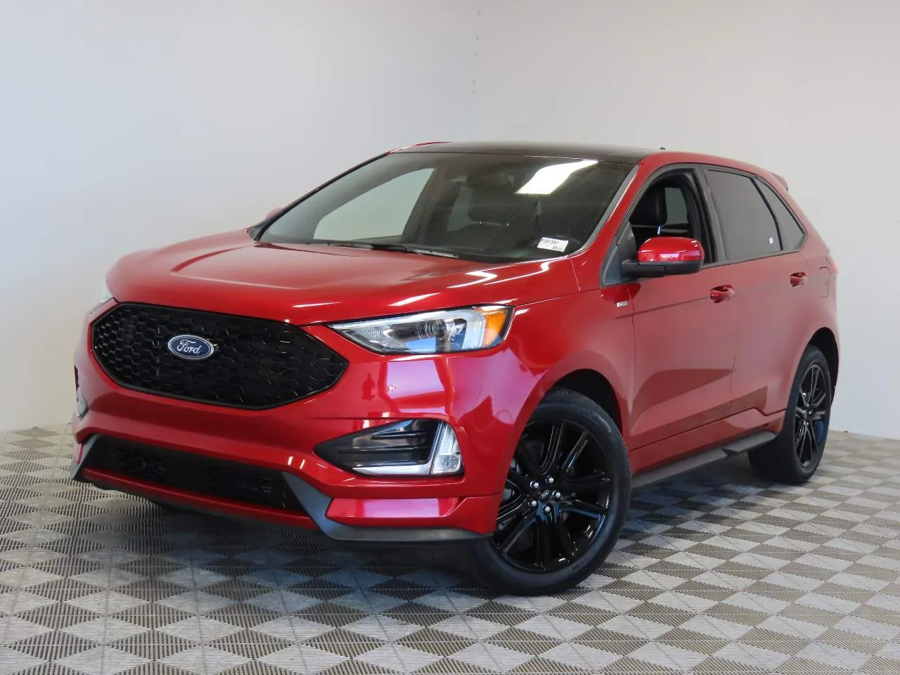 2023 Ford Edge