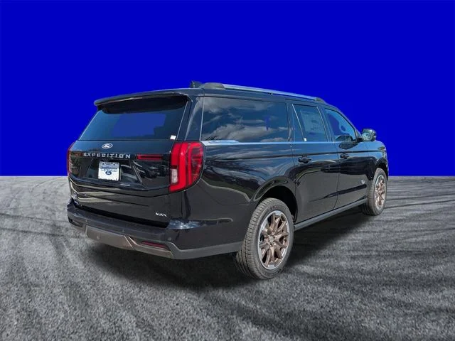 New 2027 Agate Black Metallic Ford MAX King Ranch® image 4