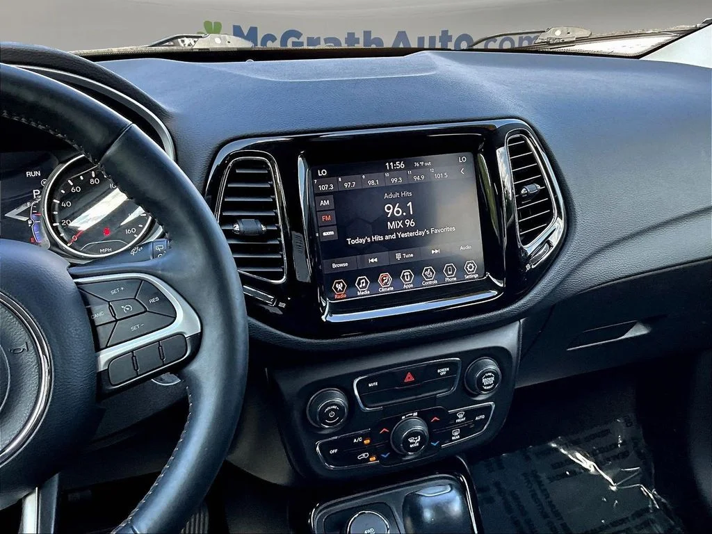 Certified Used 2019 Silver Jeep Limited image 11