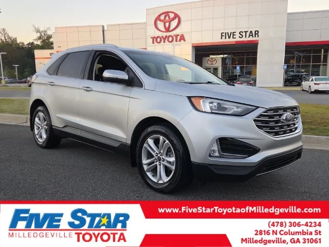 Used 2019 Silver Ford SEL image 1