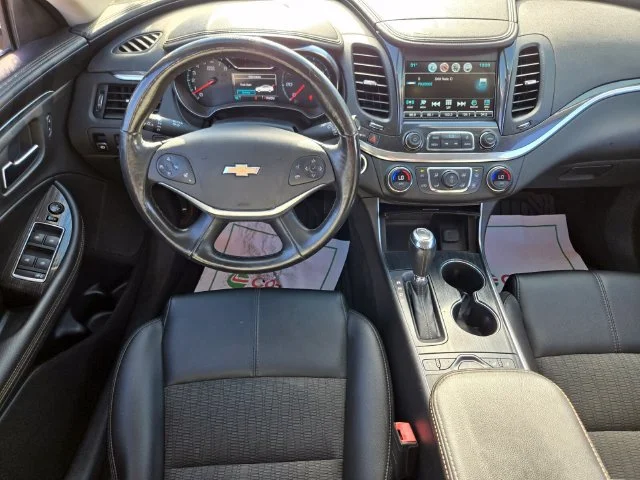Used 2019 CAJUN RED TINTCOAT Chevrolet LT image 13