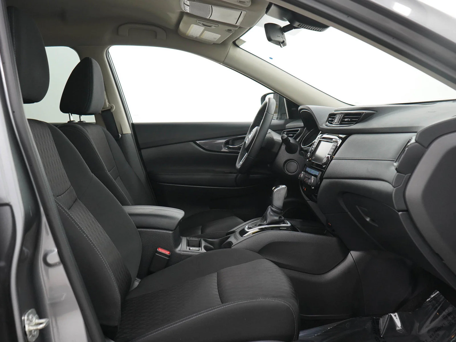 Used 2020 Gun Metallic Nissan SV image 13