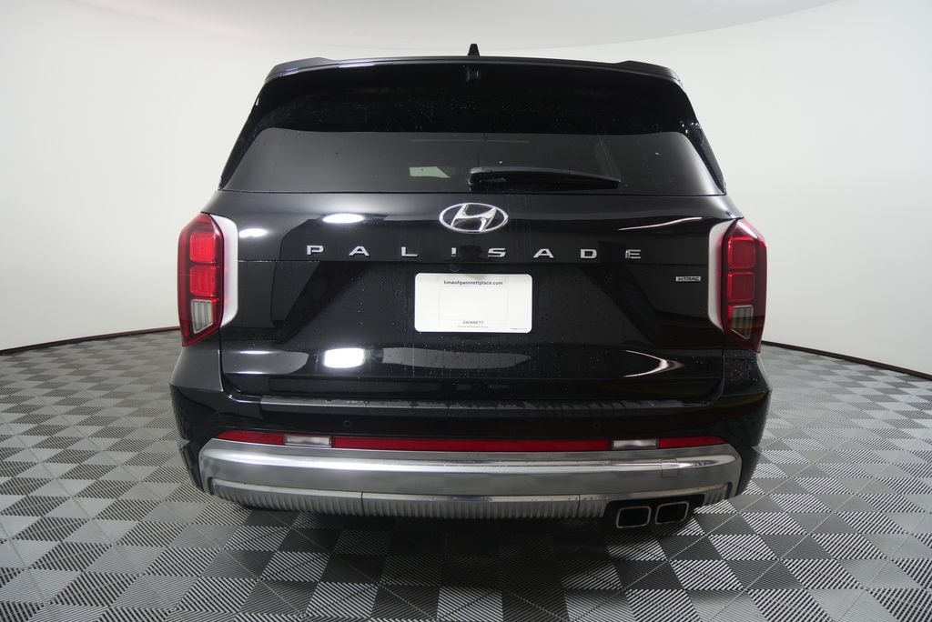 Used 2023 Abyss Black Hyundai Calligraphy image 4