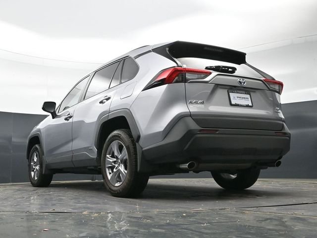 2023 Toyota RAV4 XLE - Photo 38