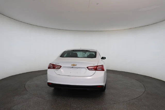 Used 2021 White Chevrolet LT image 15