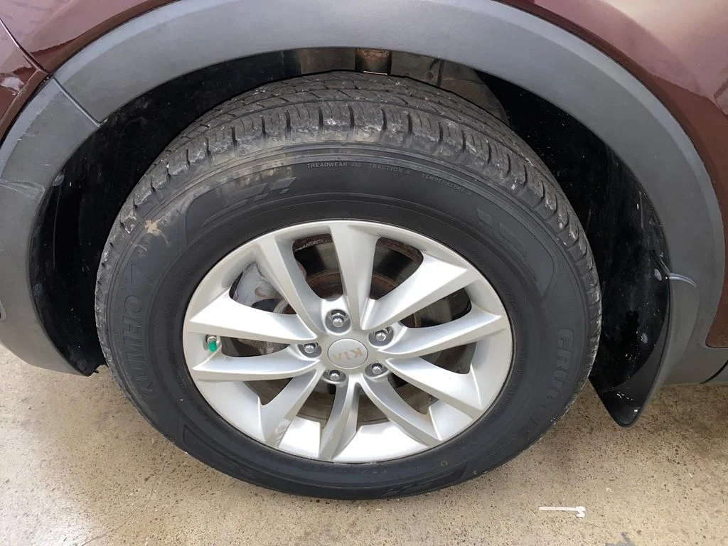 Used 2017 Purple Kia LX image 15