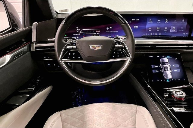 Used 2025 Black Raven Cadillac Sport Platinum image 6