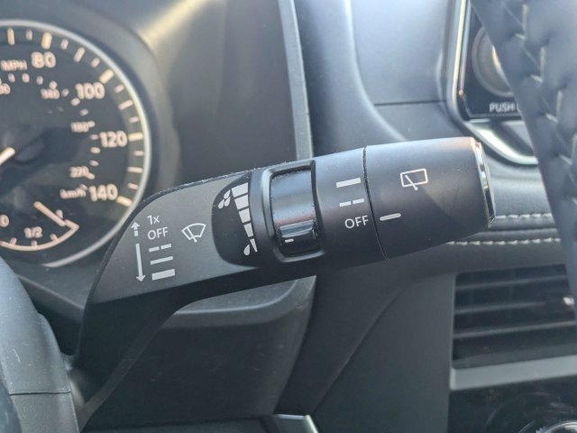 Used 2025 Blue Nissan SV image 29