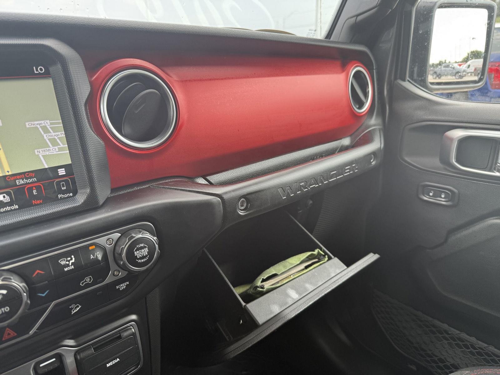 Used 2019 Granite Crystal Metallic Clearcoat Jeep Rubicon image 19