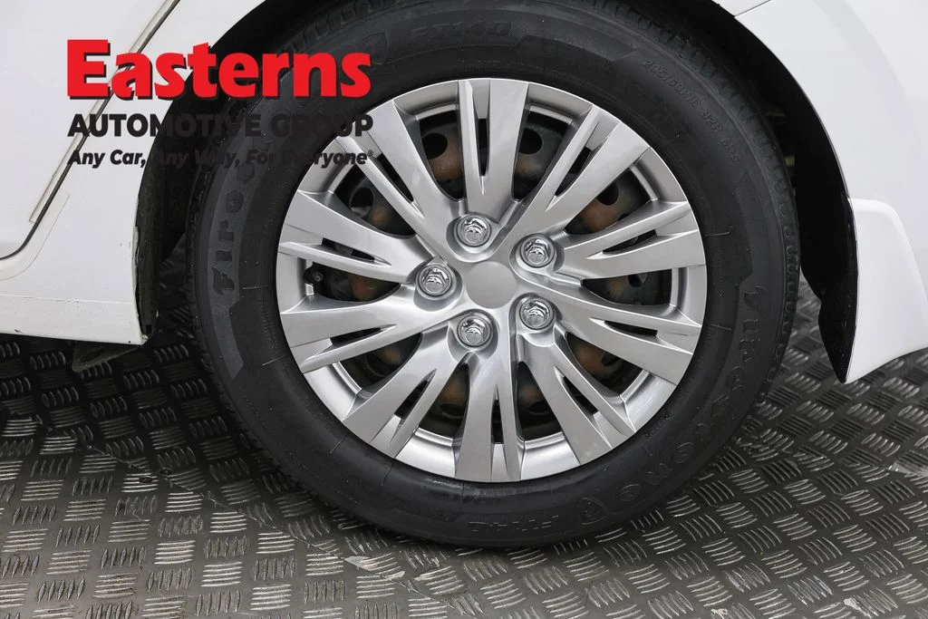 Used 2020 White Nissan S image 32