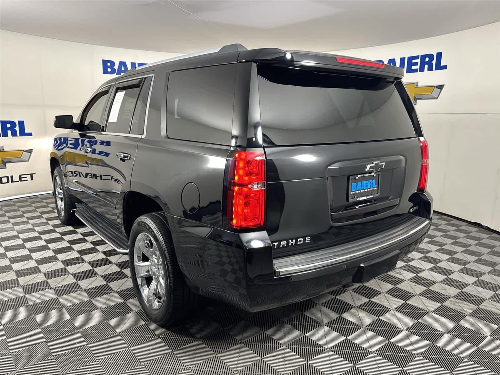 Used 2017 BLACK Chevrolet Premier image 3