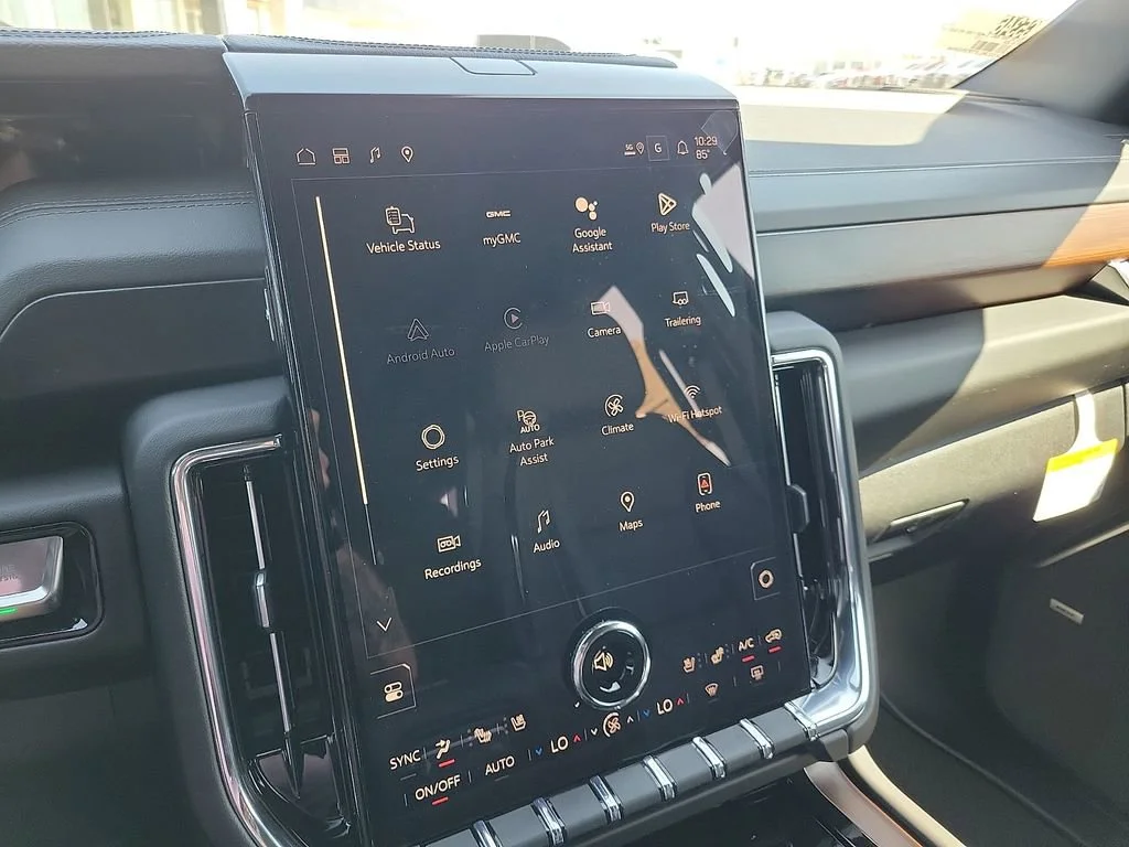 2026 GMC Yukon XL Denali - Photo 22