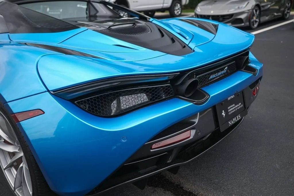 Used 2022 Ludus Blue McLaren Performance image 19