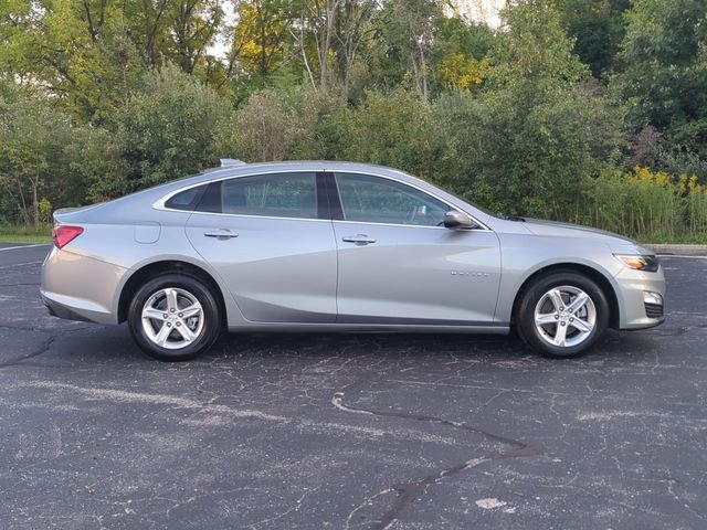 Used 2024 Sterling Gray Metallic Chevrolet LT image 5