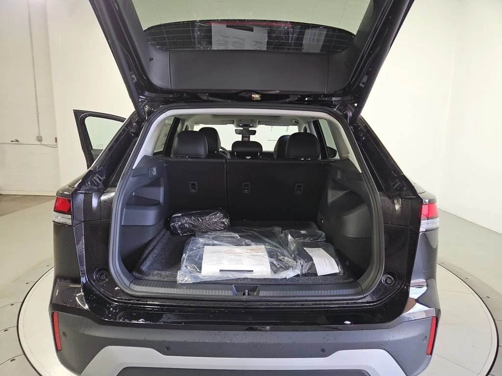 New 2026 Black Volkswagen 2.0T SE image 21