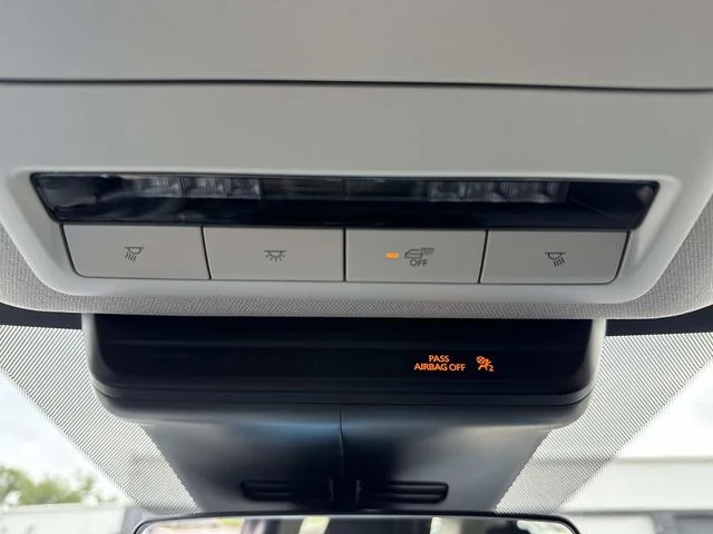 New 2026 Rhodium White Metallic Mazda 2.5 S AWD image 40