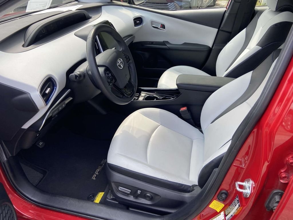 Used 2019 Red Toyota Limited image 15