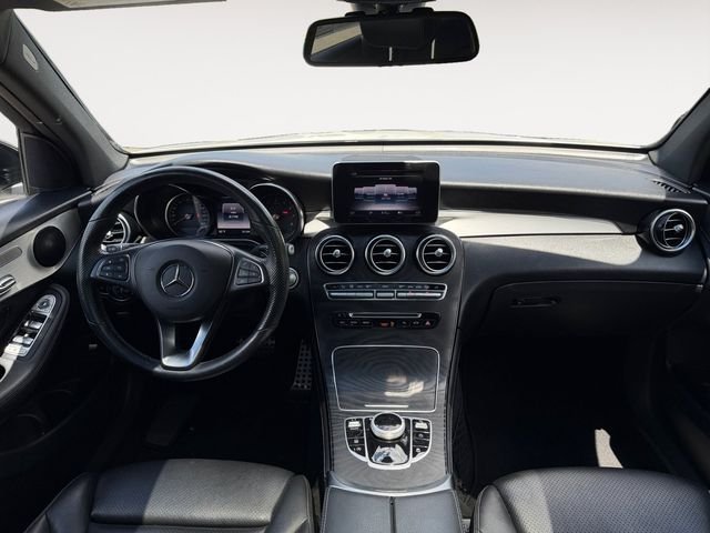 Used 2019 Polar White Mercedes-Benz GLC 300 image 15
