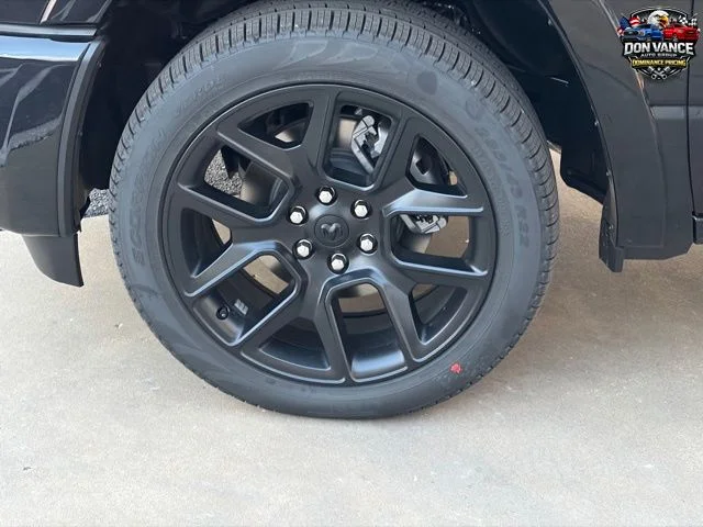 2026 RAM 1500 Laramie - Photo 24