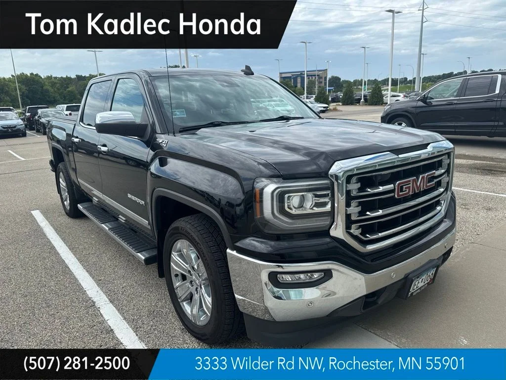 Used 2016 Black GMC SLT image 1