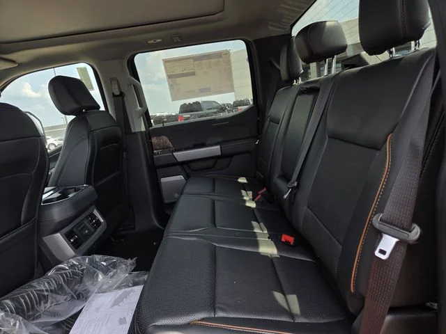 New 2026 Agate Black Metallic Ford F-250® Lariat® image 38