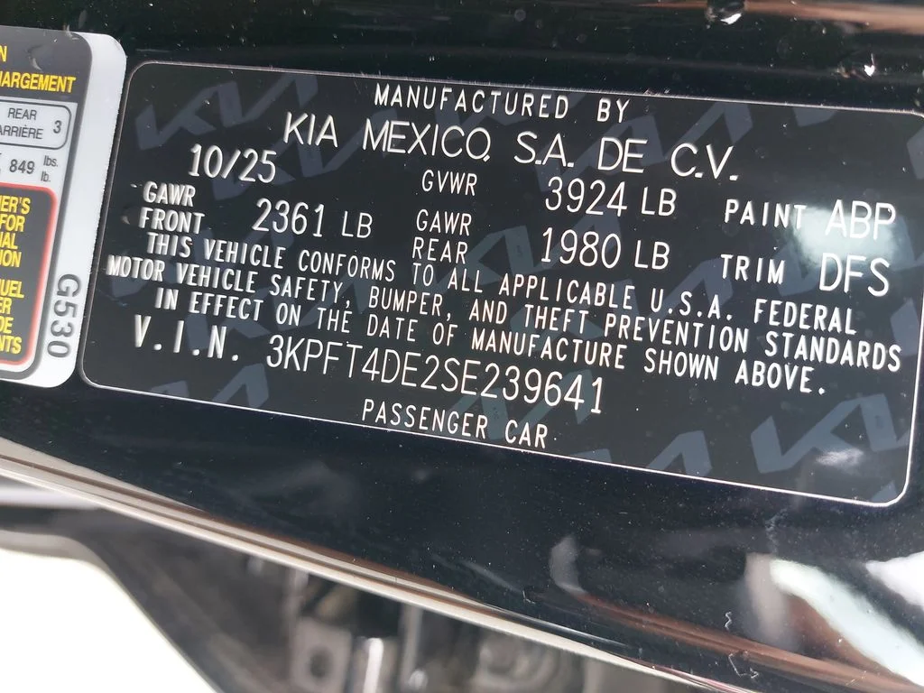 Used 2025 Black Kia LX image 32