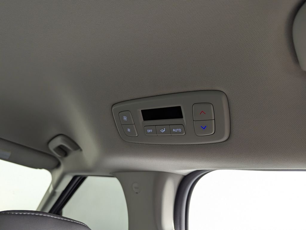 2026 Kia Carnival EX - Photo 33