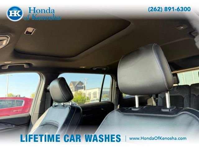 Used 2021 Bright White Clearcoat Jeep Altitude image 4