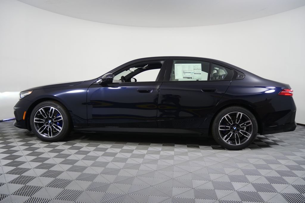 2026 BMW 5 Series 530i - Photo 6