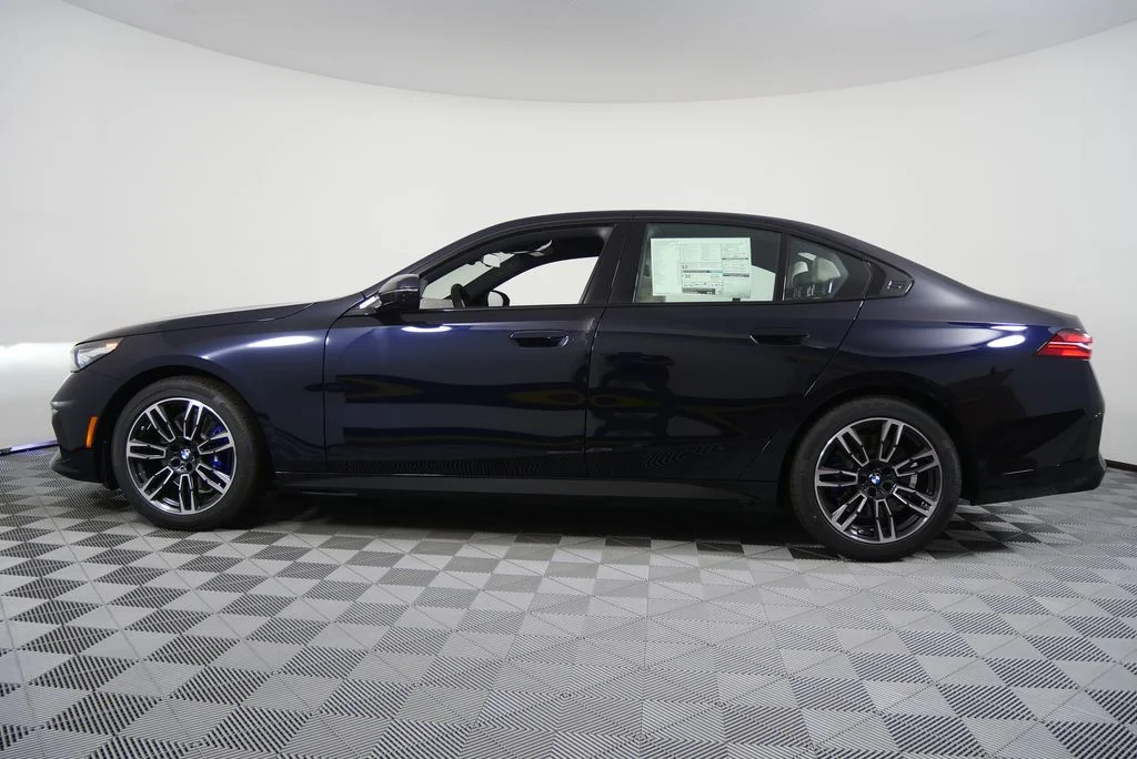 2026 BMW 5 Series 530i - Photo 6
